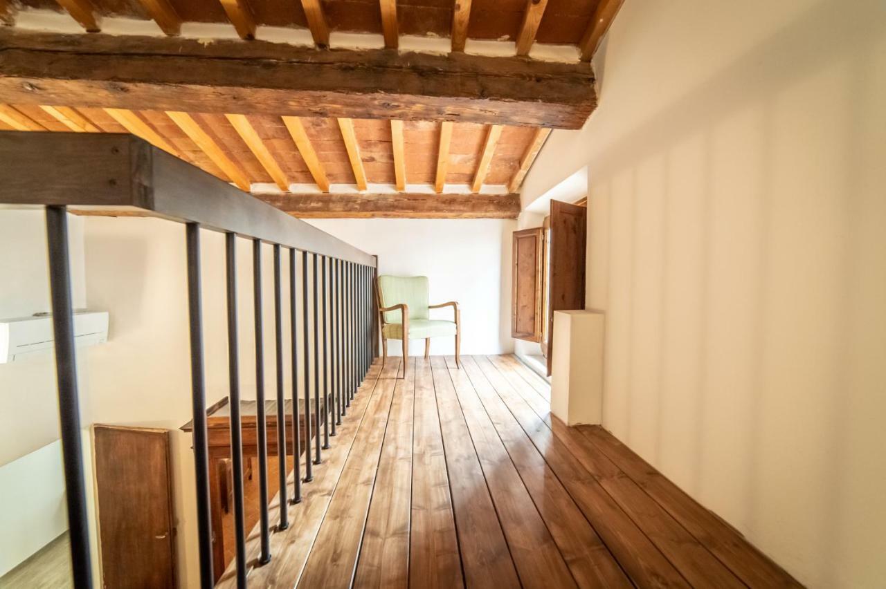 Oltrarno Apartment فلورنس المظهر الخارجي الصورة