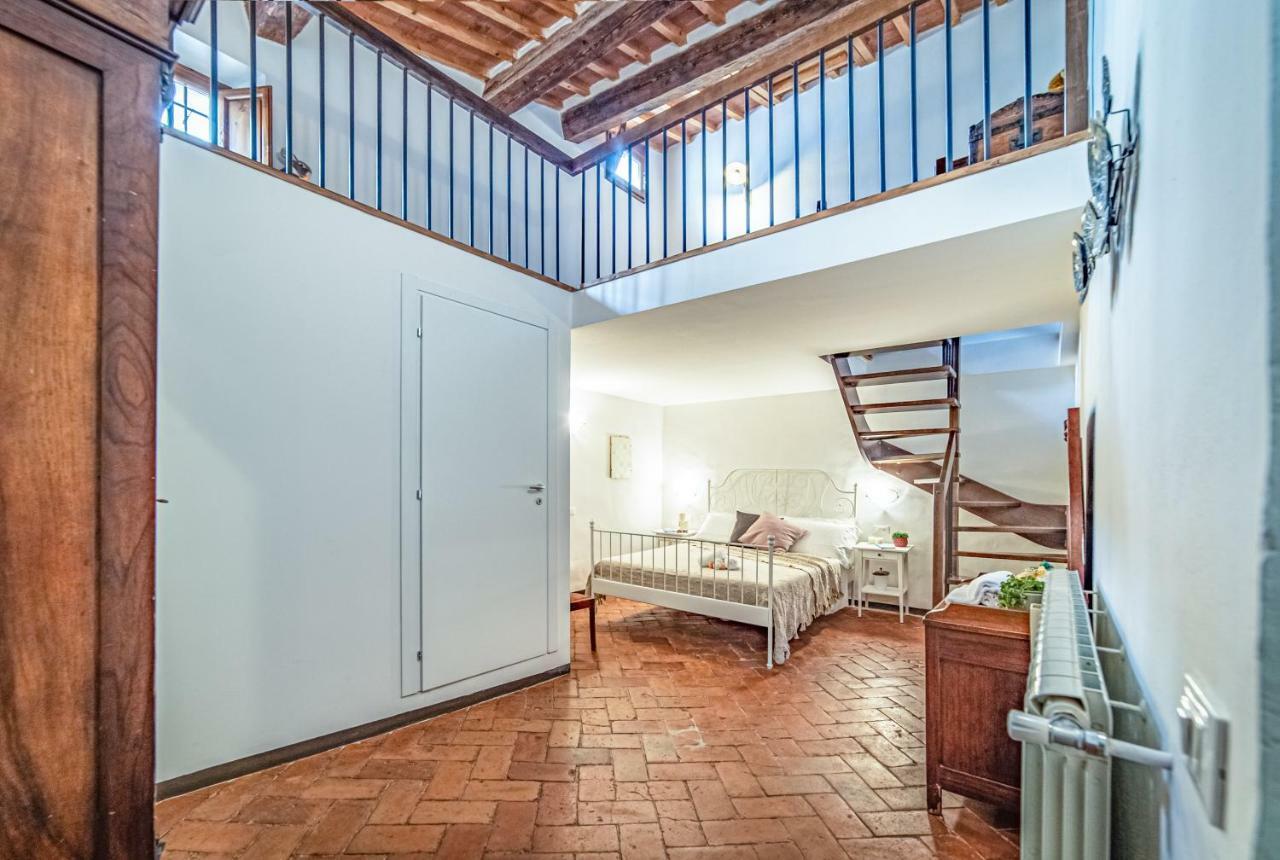 Oltrarno Apartment فلورنس المظهر الخارجي الصورة